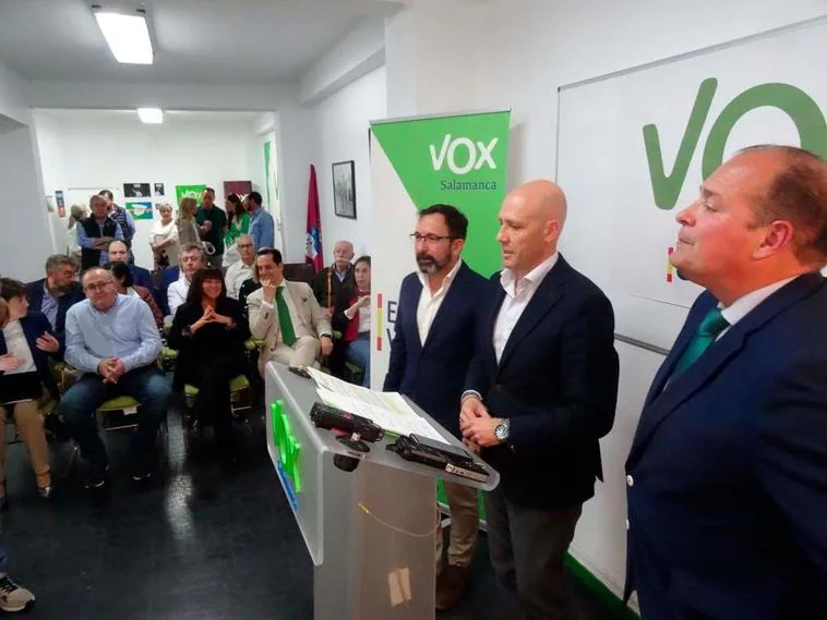 Ignacio Rivas presentó la lista de Vox Salamanca al Ayuntamiento de Salamanca