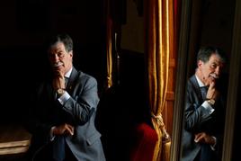 Javier Urra, minutos antes de impartir su conferencia sobre violencia de género en la I Jornada de Psicología y Sociedad, en el Casino de Salamanca.