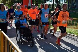 Momento de la salida de la prueba en la categoría absoluta.