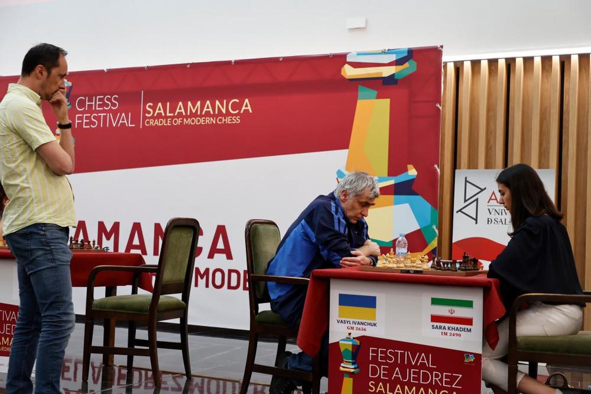 Nadie falla y el campeón se decidirá el último día en el Festival de Salamanca de ajedrez