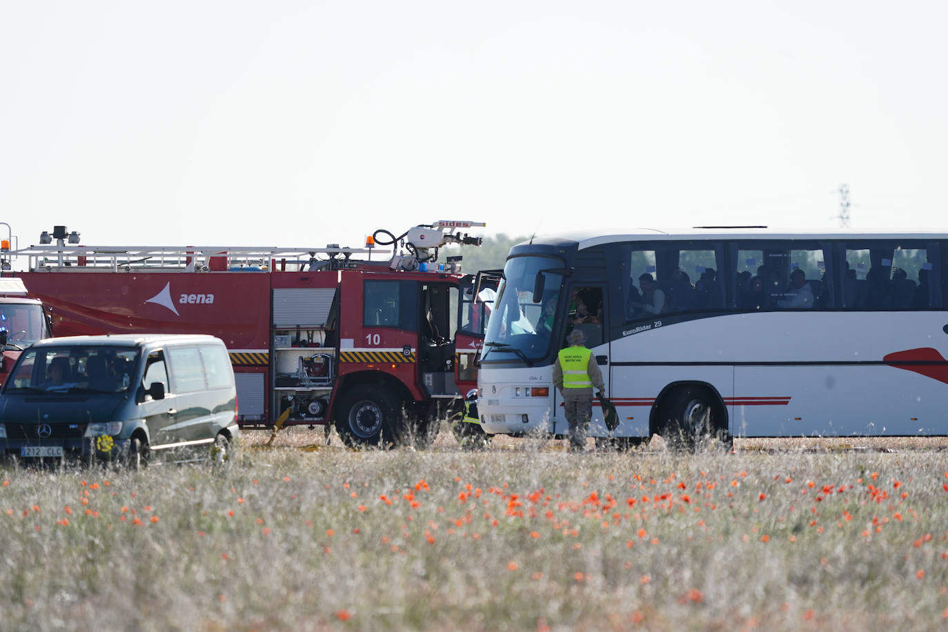 Las espectaculares imágenes del simulacro de accidente en Matacán