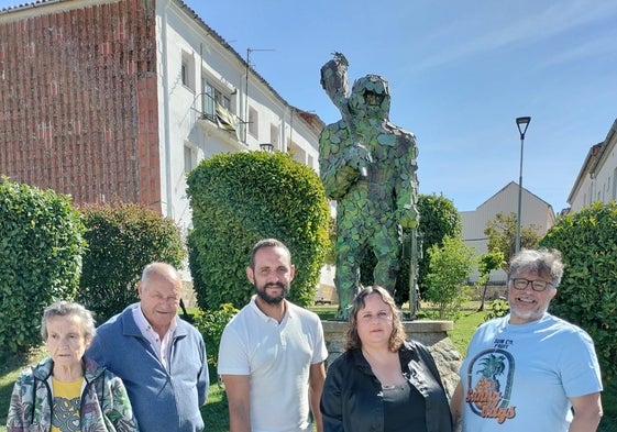 Cinco generaciones endulzando Salamanca con almendras garrapiñadas