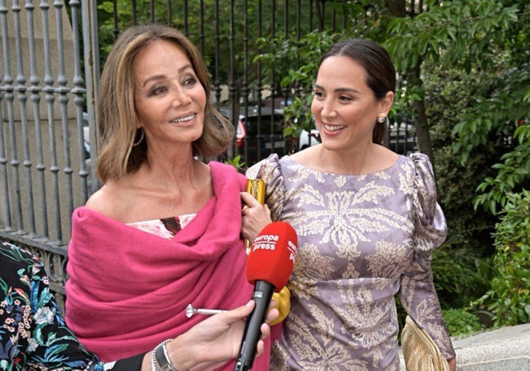 El vestido de Isabel Preysler eclipsa al de su hija Tamara Falcó en una boda