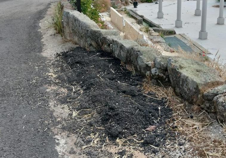 Un caótico mar de alquitrán anega varios pueblos salmantinos