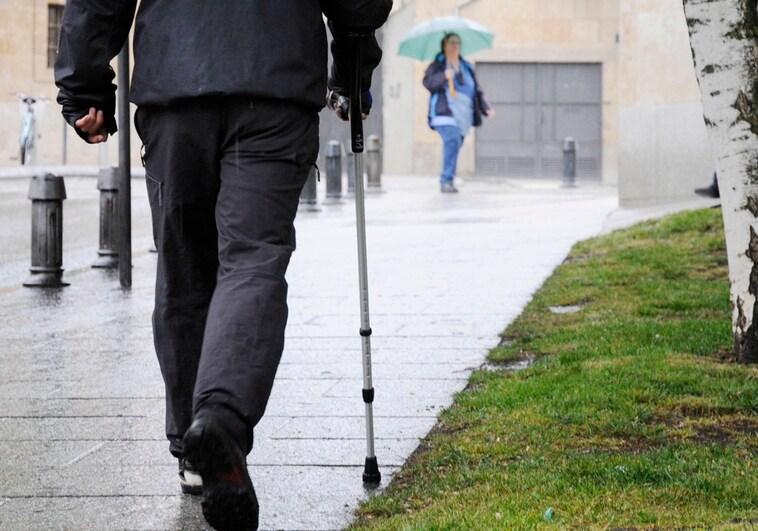 Los dolores de espalda disparan las bajas laborales en Salamanca