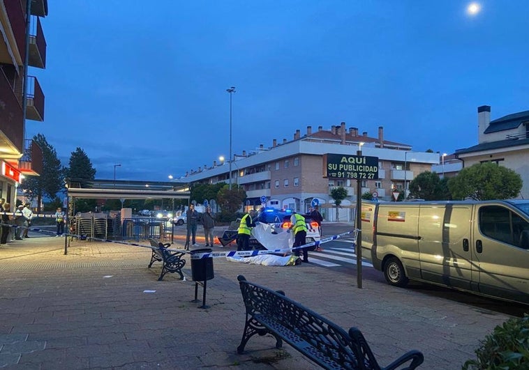 Fallece un motorista al chocarse contra una señal en Santa Marta