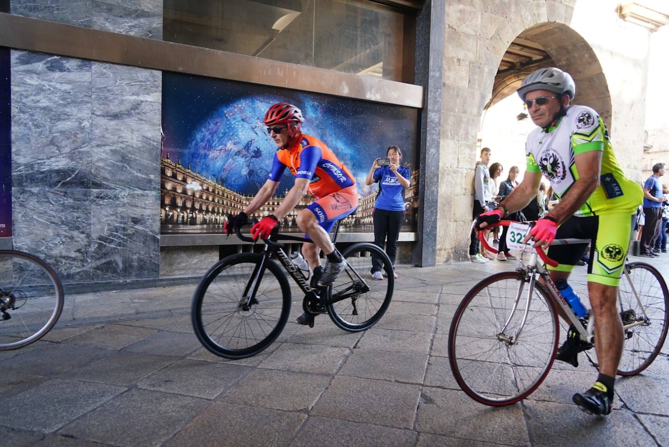 Médicos de toda España participan en un campeonato de ciclismo en Salamanca