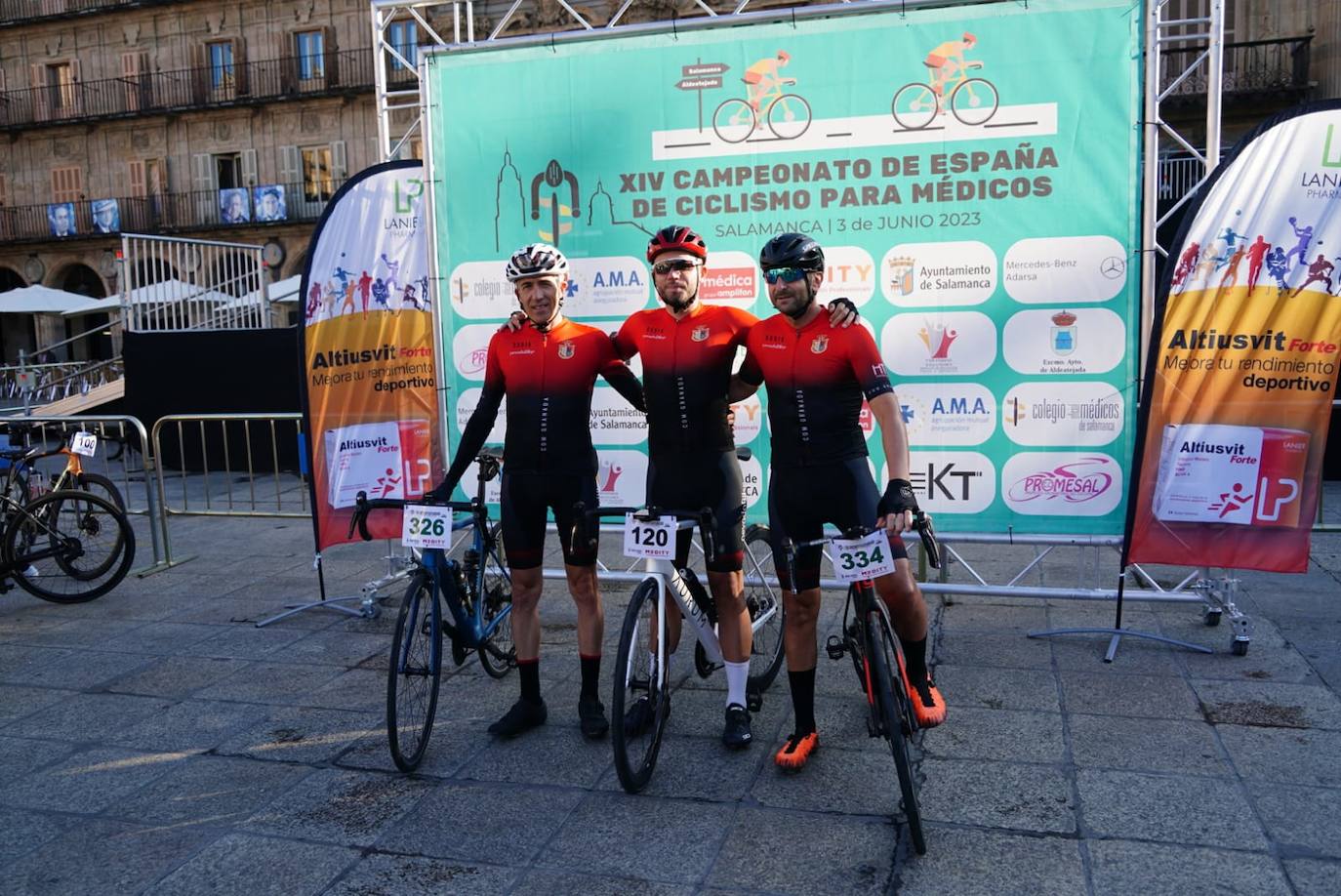 Médicos de toda España participan en un campeonato de ciclismo en Salamanca