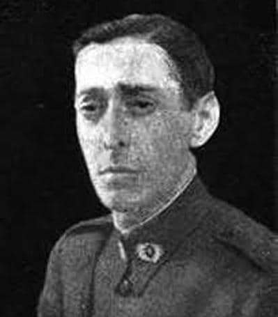 José Valdés Guzmán, comandante veterano de África que usurpó el puesto de gobernador civil de Granada tras el golpe del 36.