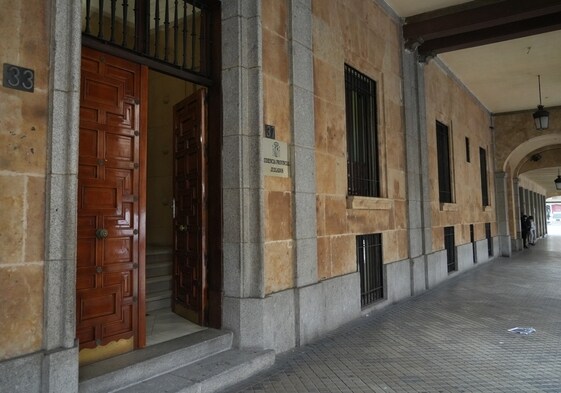 Condenado un matrimonio por alquilar una casa en Calvarrasa de Arriba y no pagar al propietario