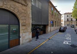 Las puertas de los Juzgados de Colón de Salamanca.