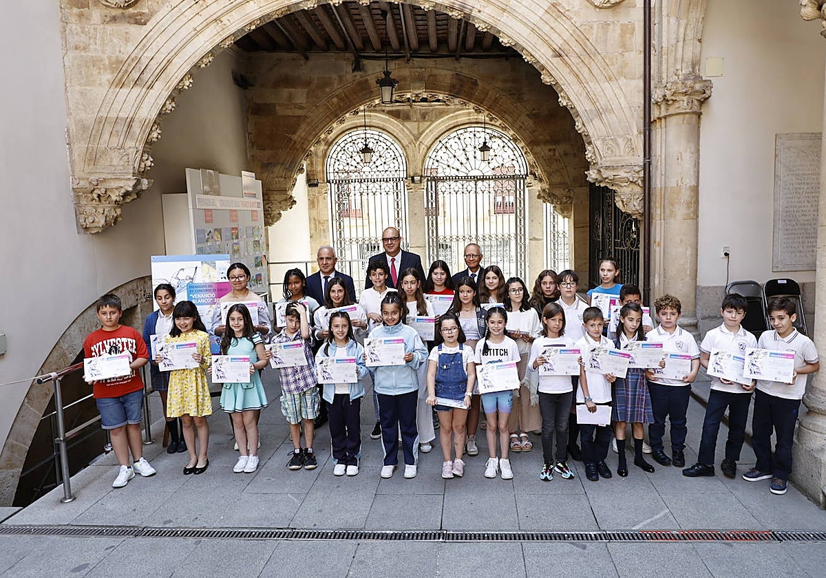 El concurso de dibujo &#039;Venancio Blanco&#039; premia a 30 escolares