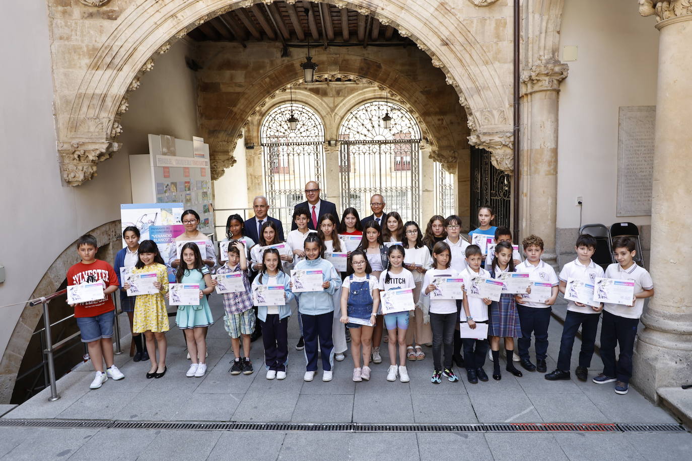 El concurso de dibujo &#039;Venancio Blanco&#039; premia a 30 escolares