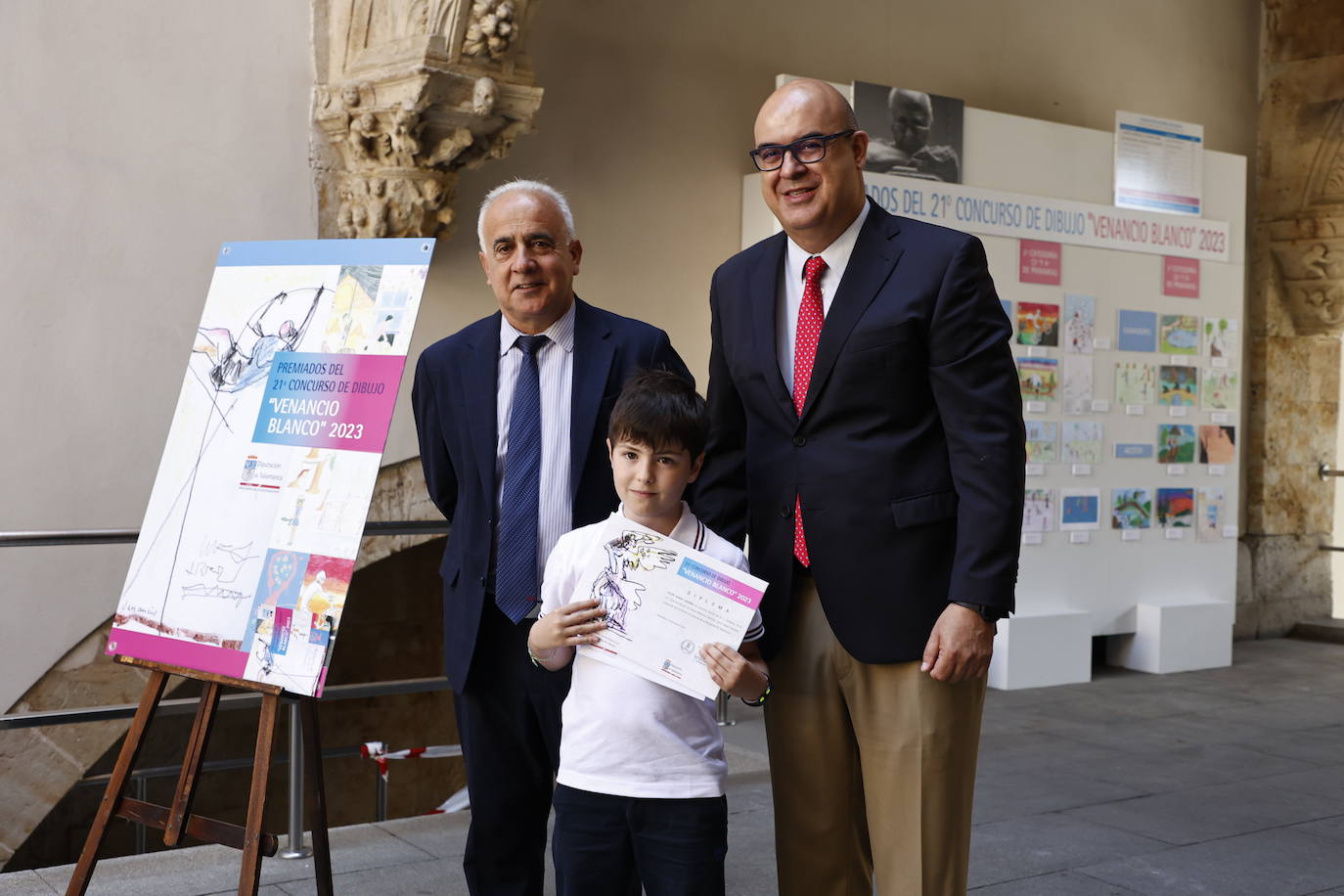 El concurso de dibujo &#039;Venancio Blanco&#039; premia a 30 escolares