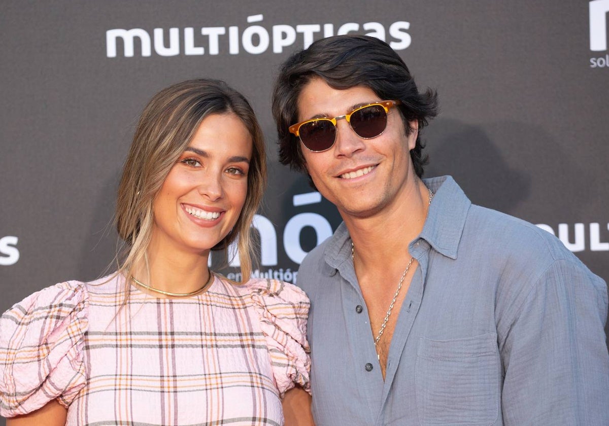 María Pombo y Pablo Castellanos, felices tras el nacimiento de Vega