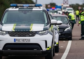 Un control de la Guardia Civil de Tráfico en la provincia de Salamanca.