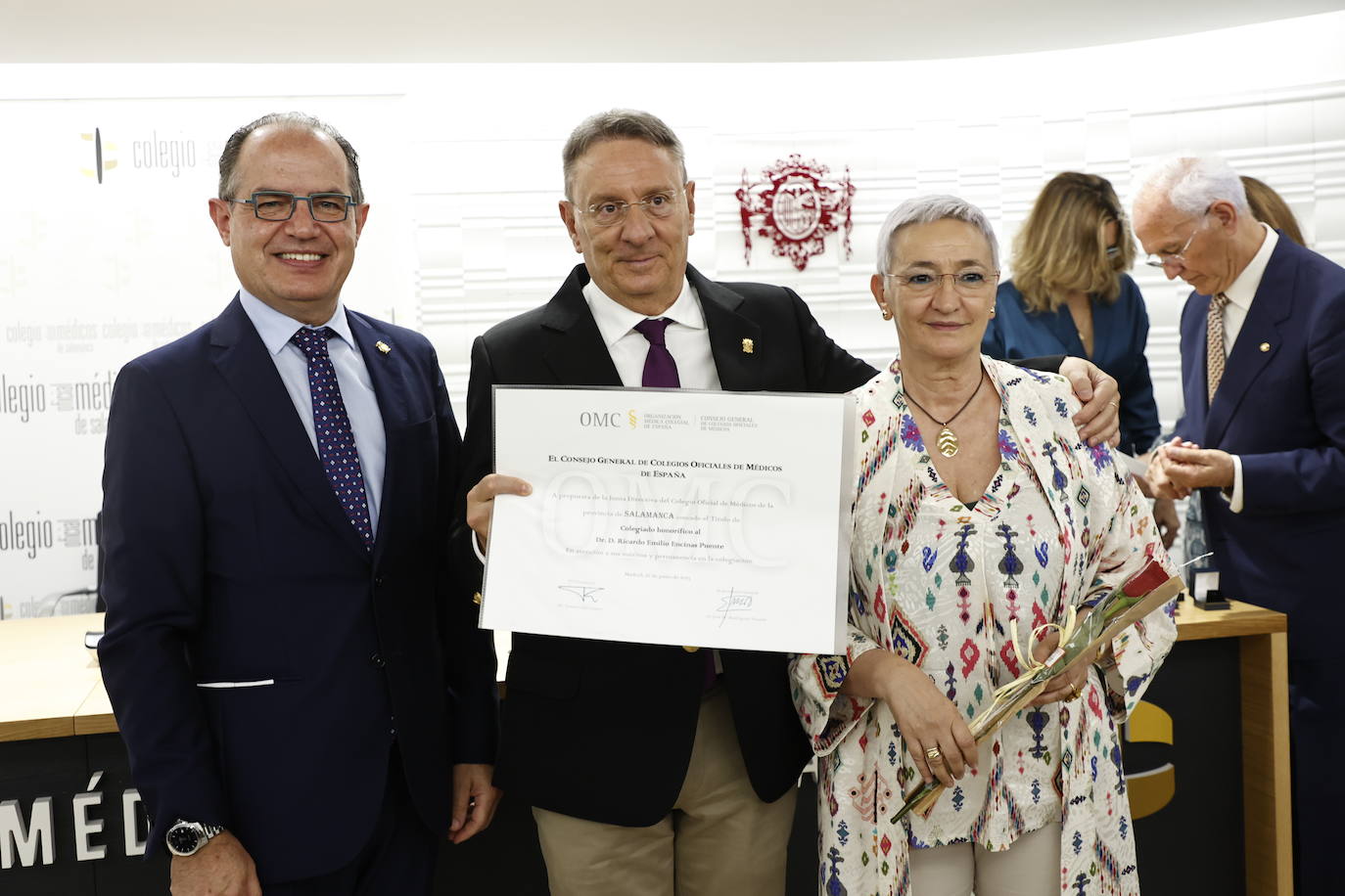 Así ha sido el homenaje a los facultativos jubilados este año en el Colegio de Médicos