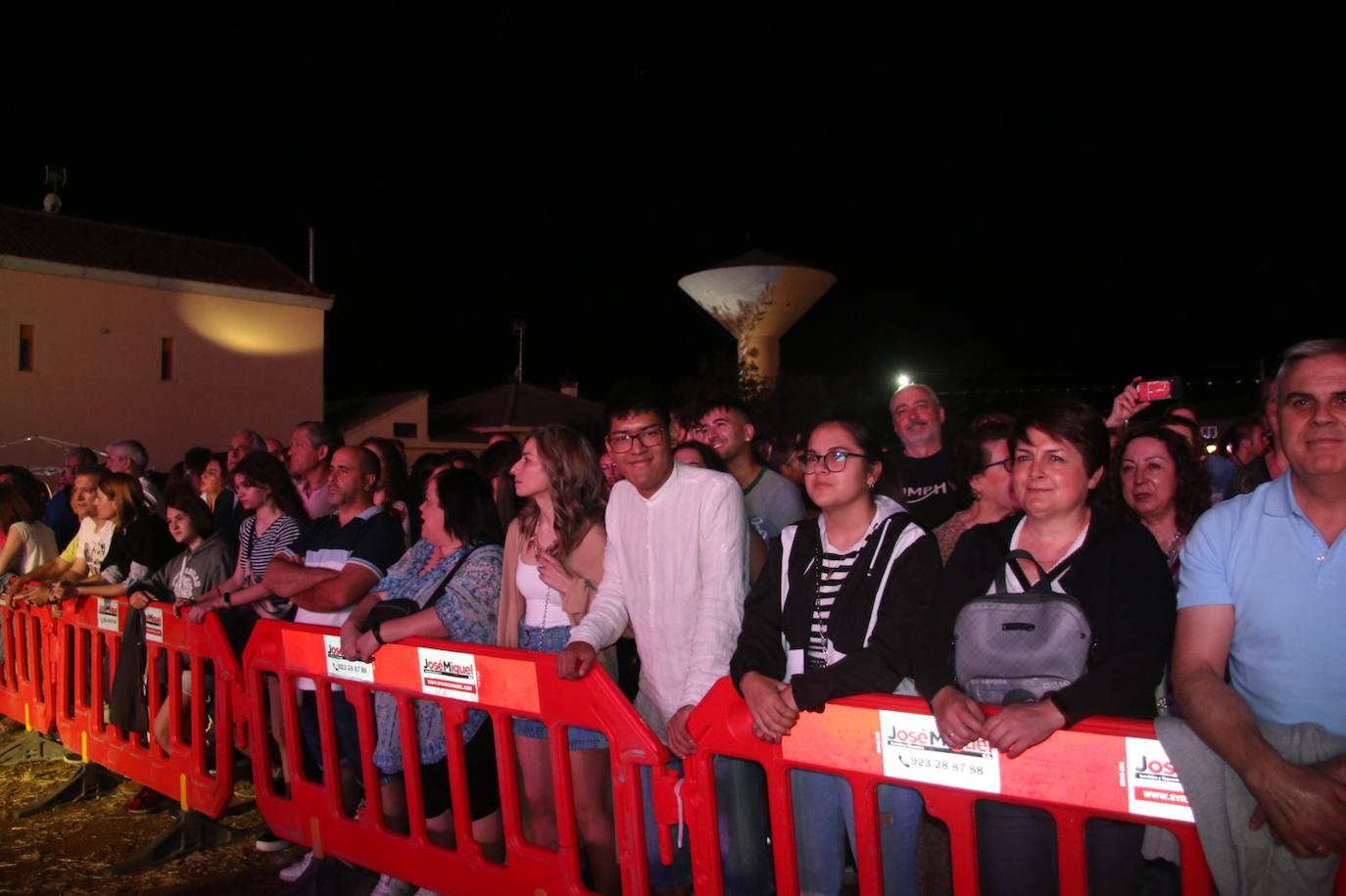 Panorama seduce al público en Castellanos de Villiquera