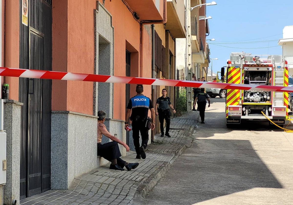 Un hombre de 89 años herido en un incendio de un tercer piso en Ciudad Rodrigo