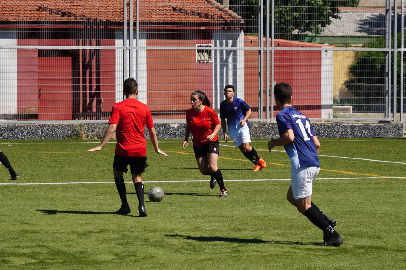 Mateu Lahoz impone justicia en el Torneo ADCAS: empate final y dos campeones