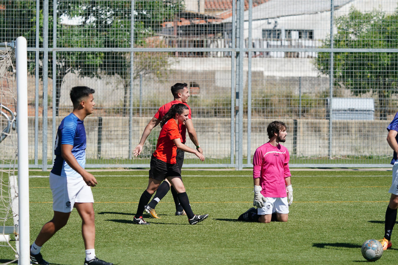 Mateu Lahoz impone justicia en el Torneo ADCAS: empate final y dos campeones