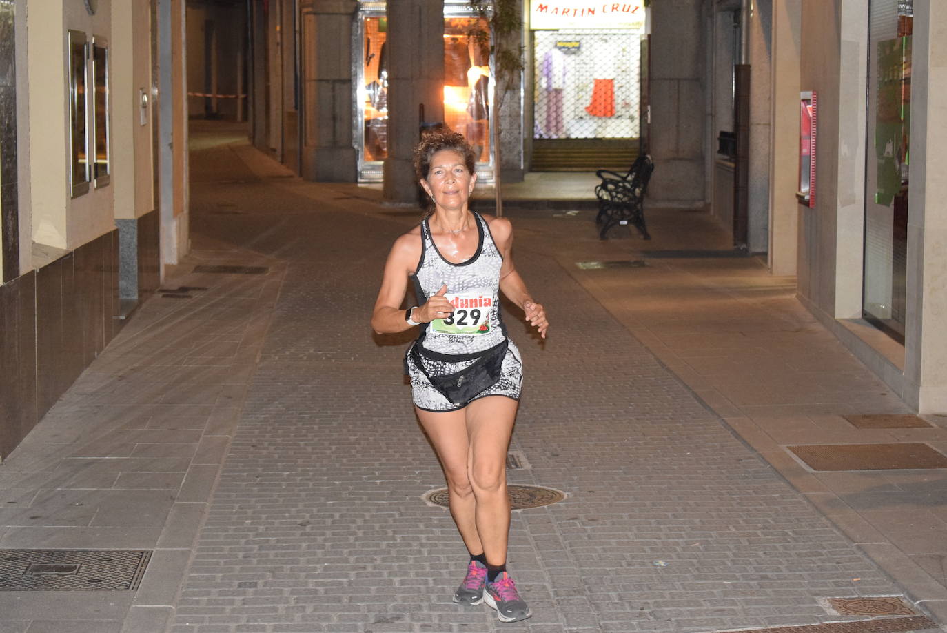 Las mejores imágenes de la V Carrera Nocturna Villa de Alba de Tormes