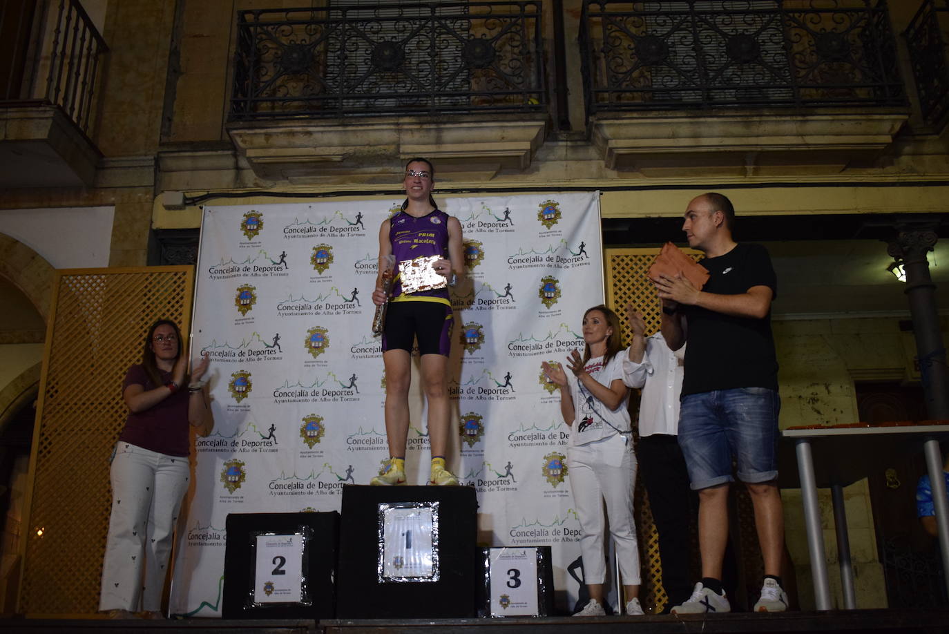 Las mejores imágenes de la V Carrera Nocturna Villa de Alba de Tormes