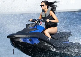 Victoria Federica, sobrina del Rey Felipe, surcando el mediterráneo