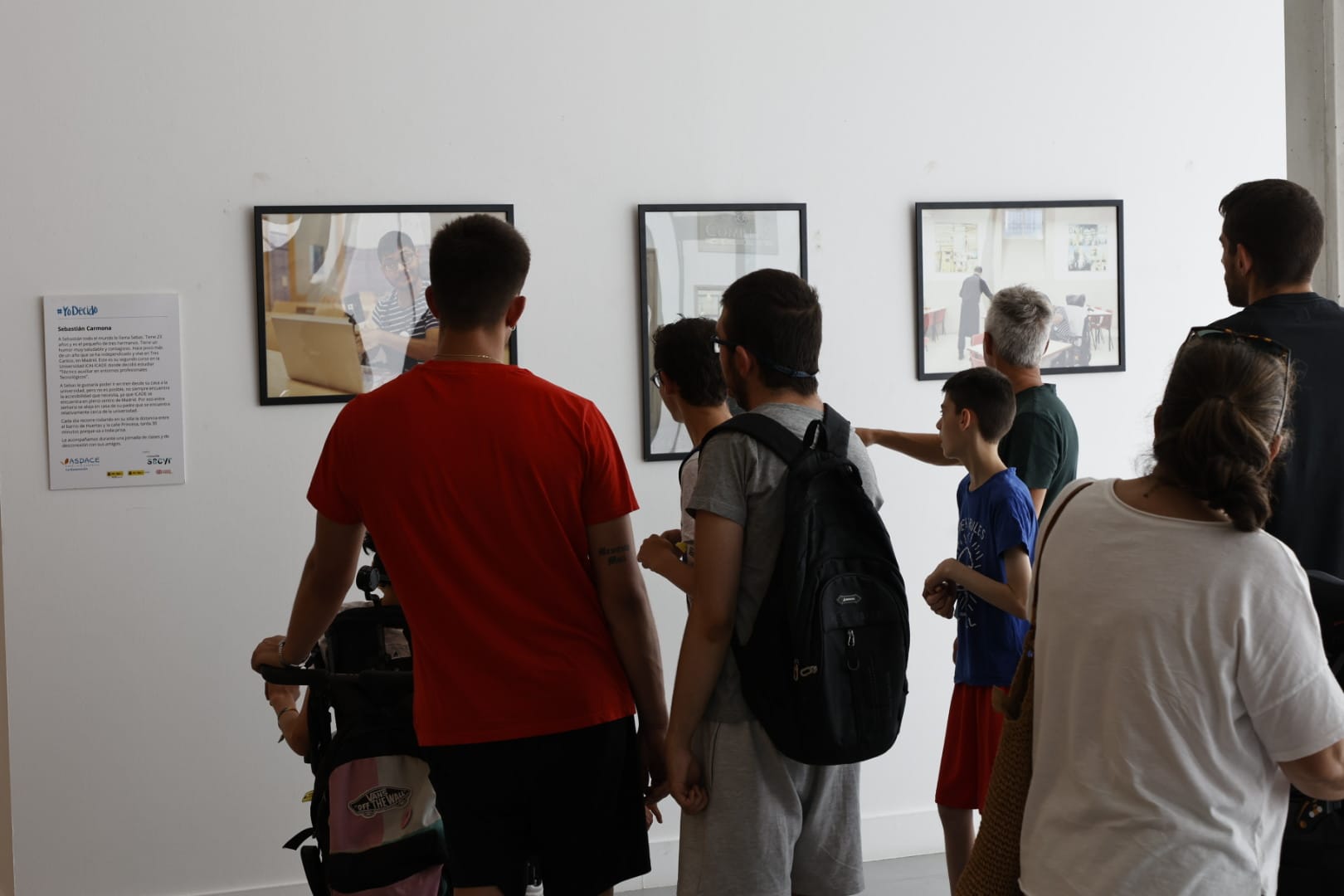 La emotiva exposición que desvela cuatro historias de personas con parálisis cerebral