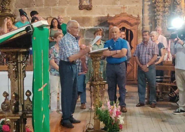 Nueve parejas homenajeadas por llevar medio siglo juntos en Santiago de la Puebla