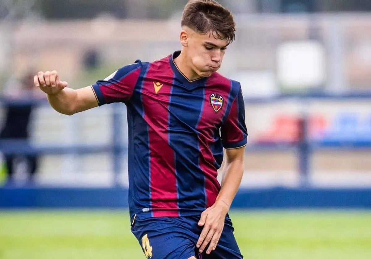 El central sub23 Carlos Giménez llega cedido al Unionistas