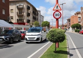 La Policía Local busca al conductor a la fuga