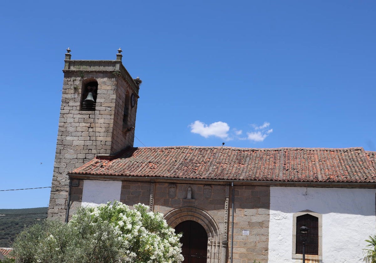 En Fuentes de Béjar se intervendrá en la torre de la iglesia de la Purificación