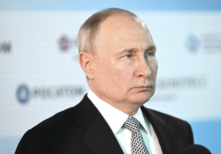 Putin tilda de «criminal» la entrega de bombas de racimo y advierte de una respuesta «recíproca» a su uso