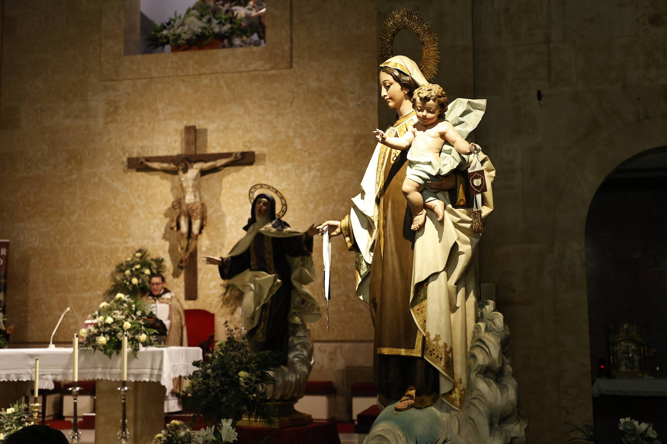 Veinte años de la Virgen del Carmen a la aurora