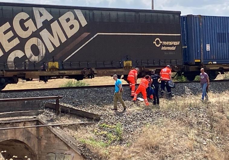 Muere arrollado por un tren en Tejares