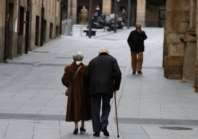 Los pensionistas de Salamanca, a la cola de Castilla y León