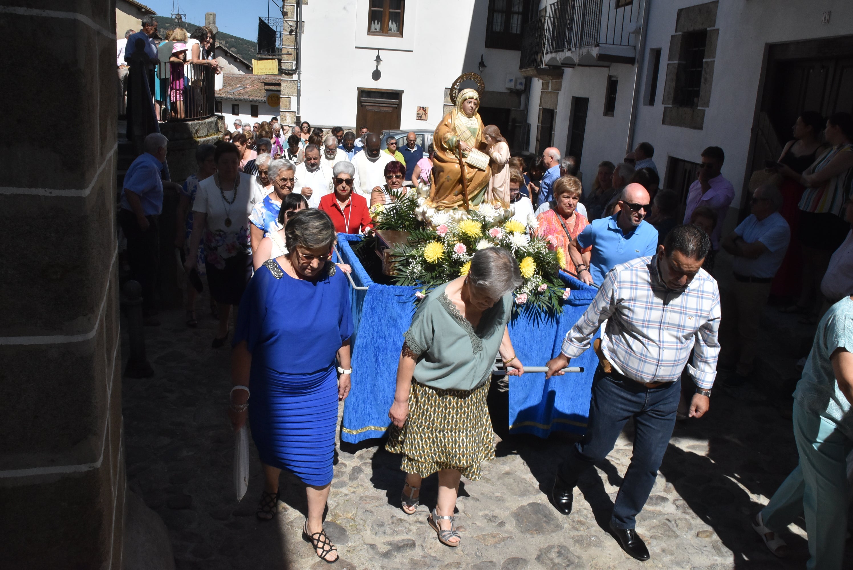 Santa Ana cierra las fiestas patronales de Candelario