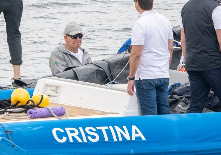 El «Bribón» del Rey Juan Carlos, primero en las regatas de Sanxenxo