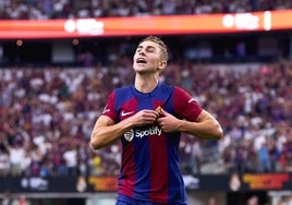 Fermín López celebra su gol al Real Madrid.