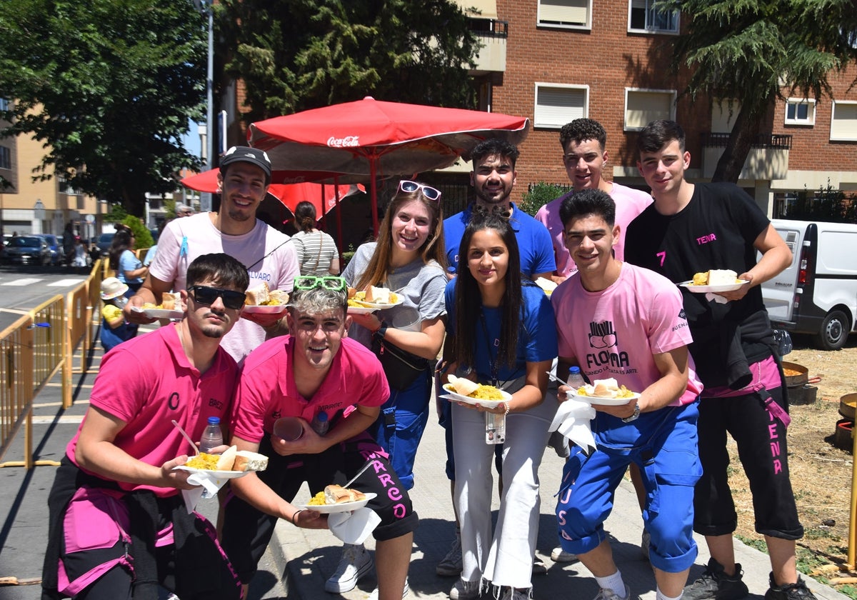 Despedida festiva con buen sabor en Santa Marta de Tormes