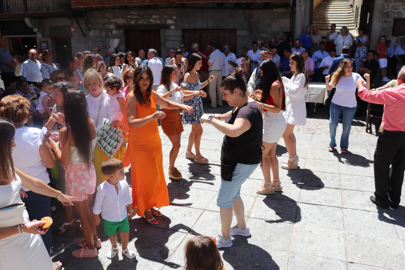 Día de fiesta en San Esteban de la Sierra