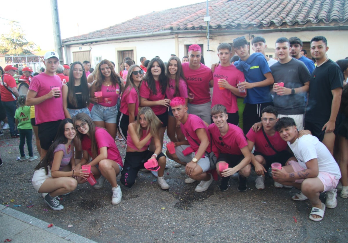 Las mejores fotos del inicio de fiestas en Doñinos