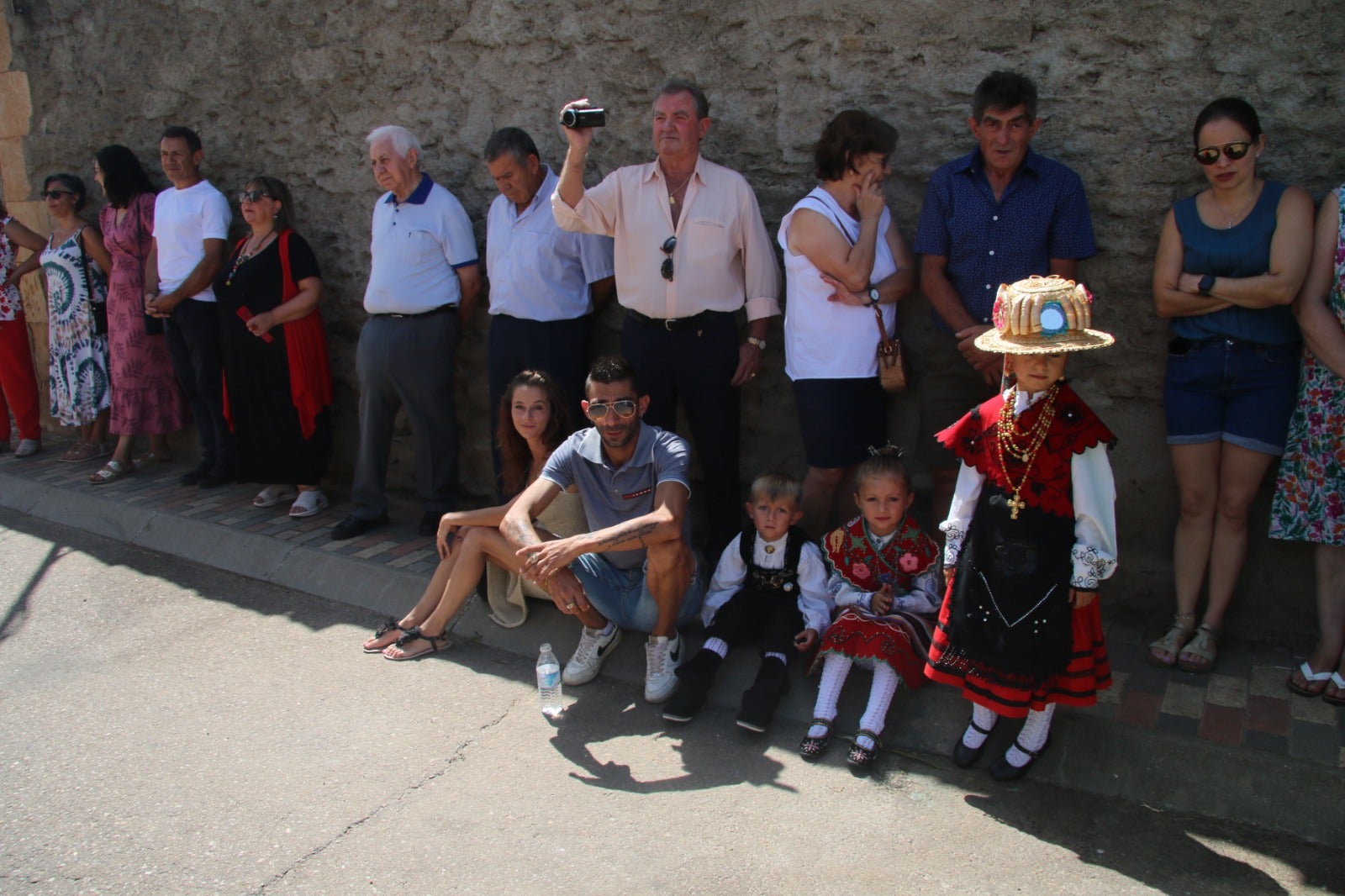 Un convite con casi 30 kilos de perronillas en Doñinos en honor a Santo Domingo de Guzmán