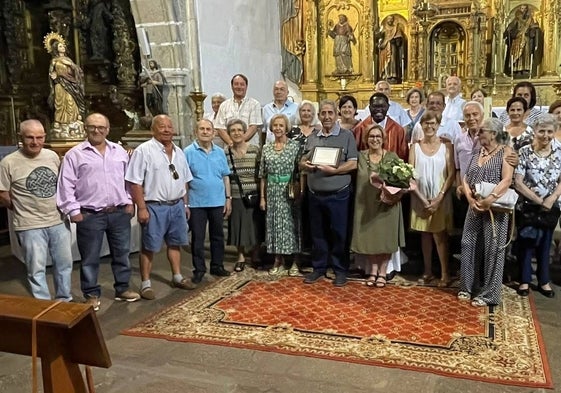 La entrega de la placa tuvo lugar en la iglesia parroquial de Nuestra Señora de la Asunción