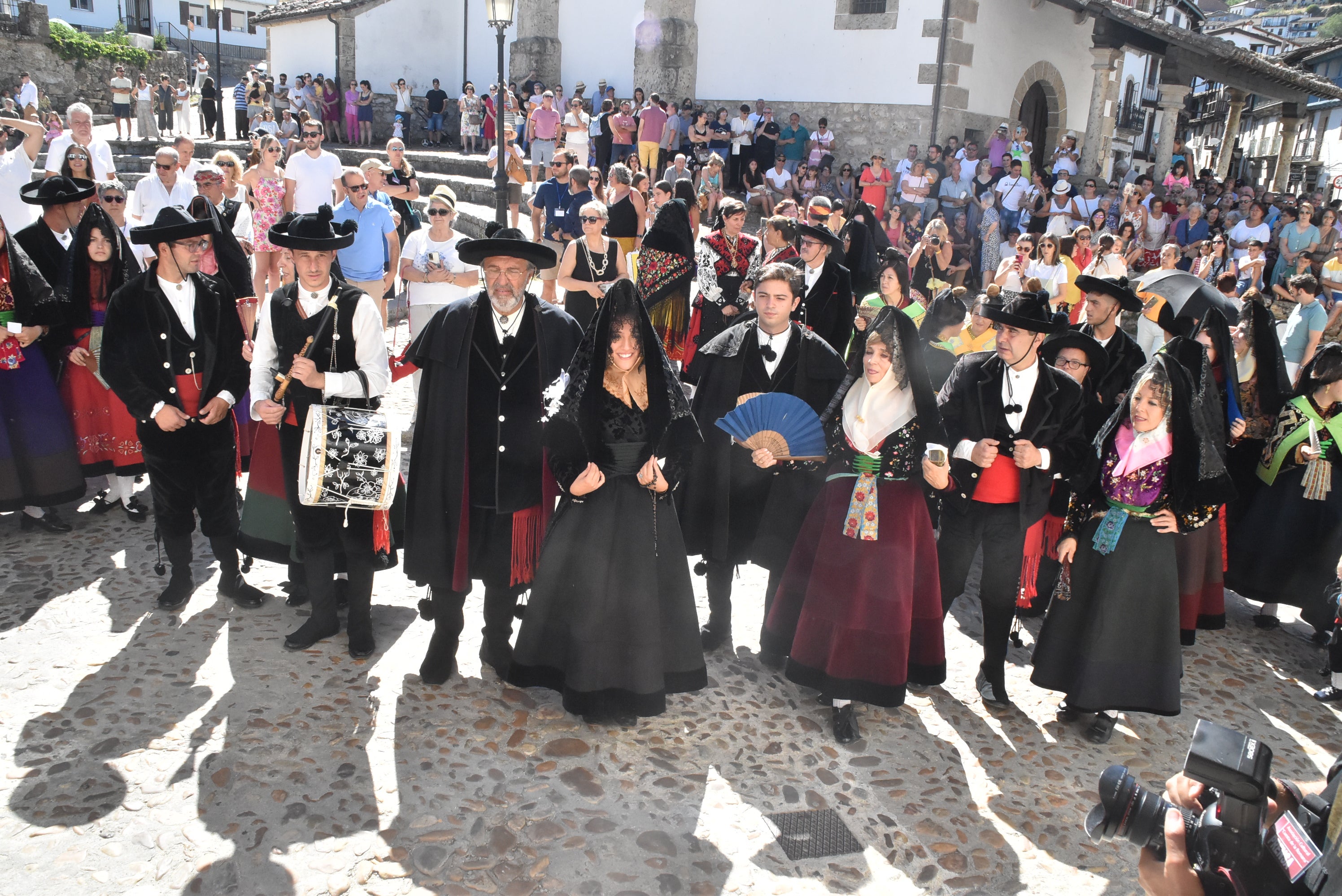 Multitudinaria Boda Típica en Candelario