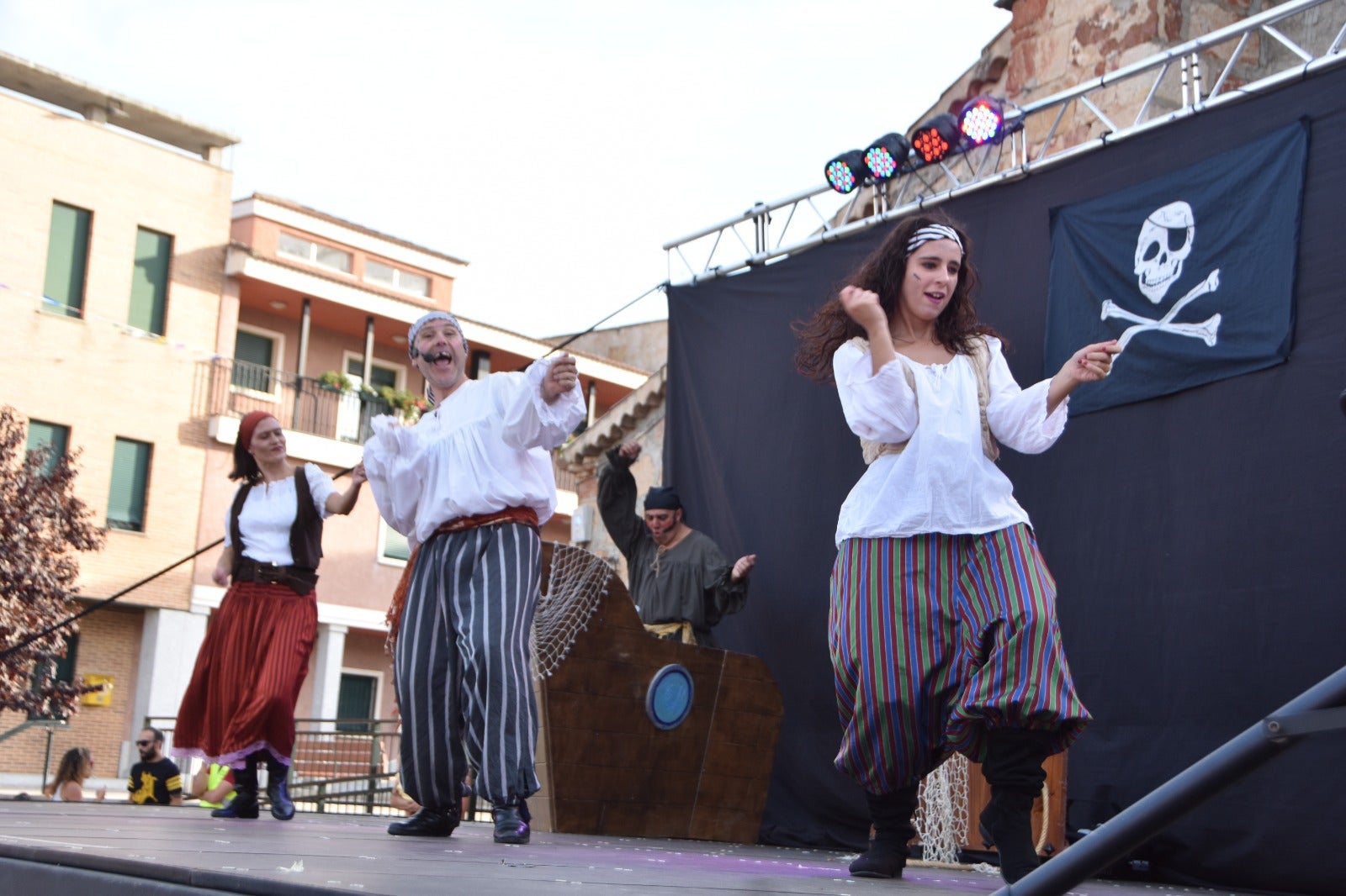 Diversión y mucha música en la fiesta infantil de Carbajosa