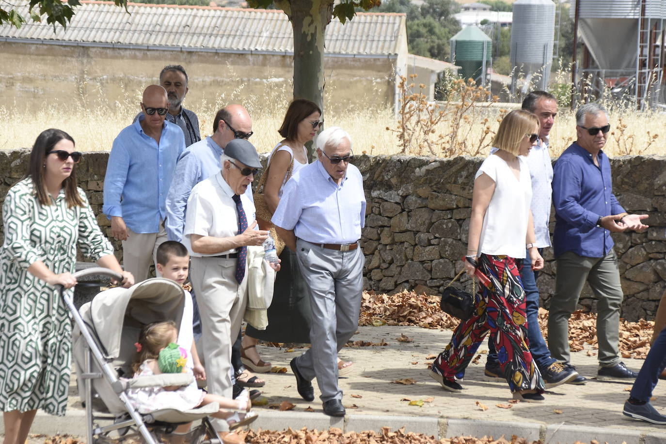 Vivas a la Virgen del Socorro en el regreso a su ermita