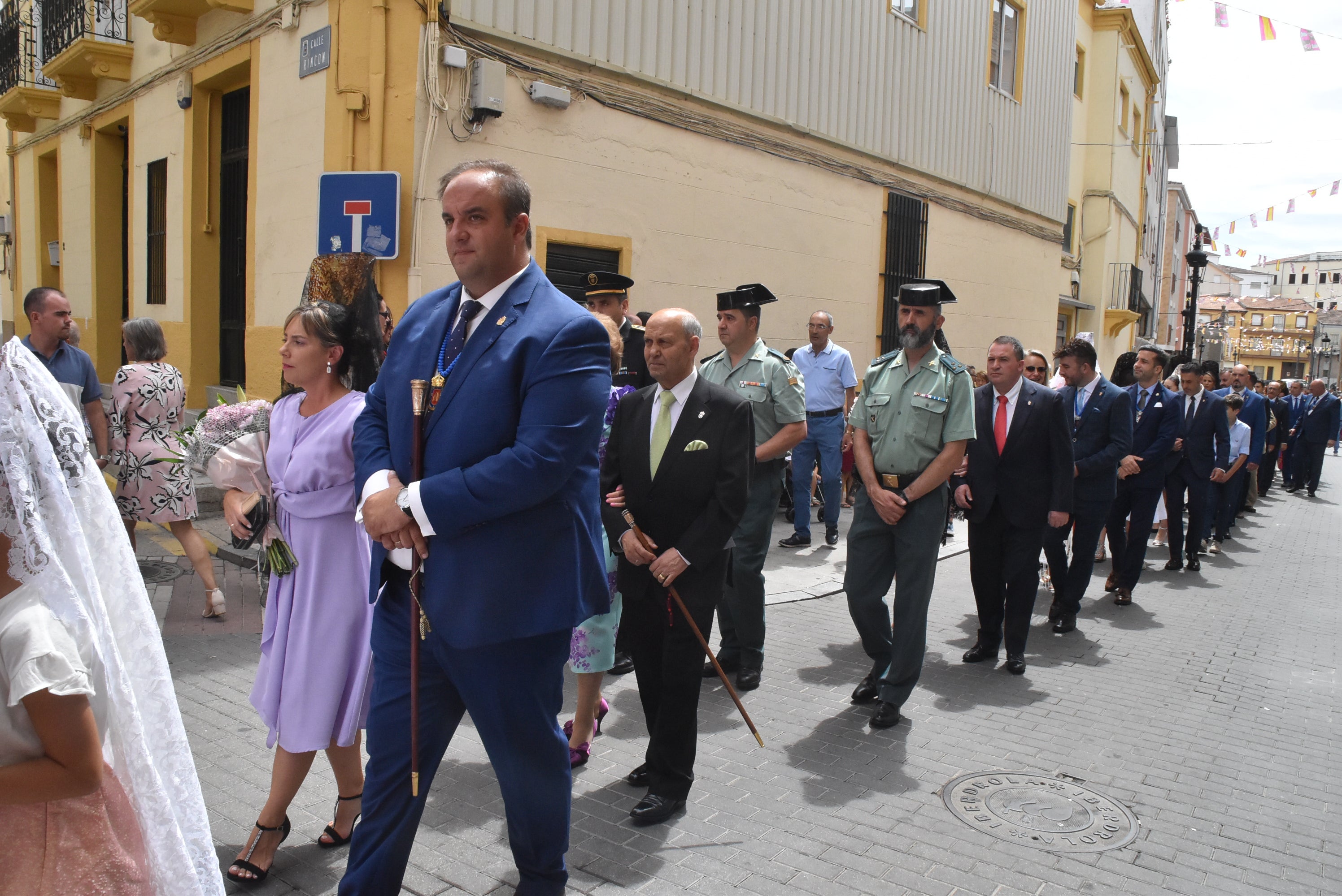 Multitudinaria procesión en Guijuelo para honrar a la Virgen de la Asunción