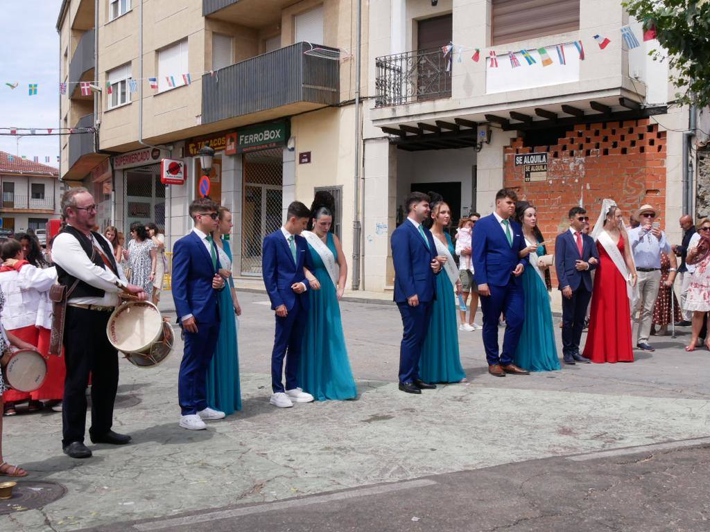 Don Juanjo se reencuentra con Linares y la Virgen de la Asunción